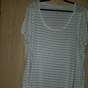 Loose fitting teal stripped tshirt